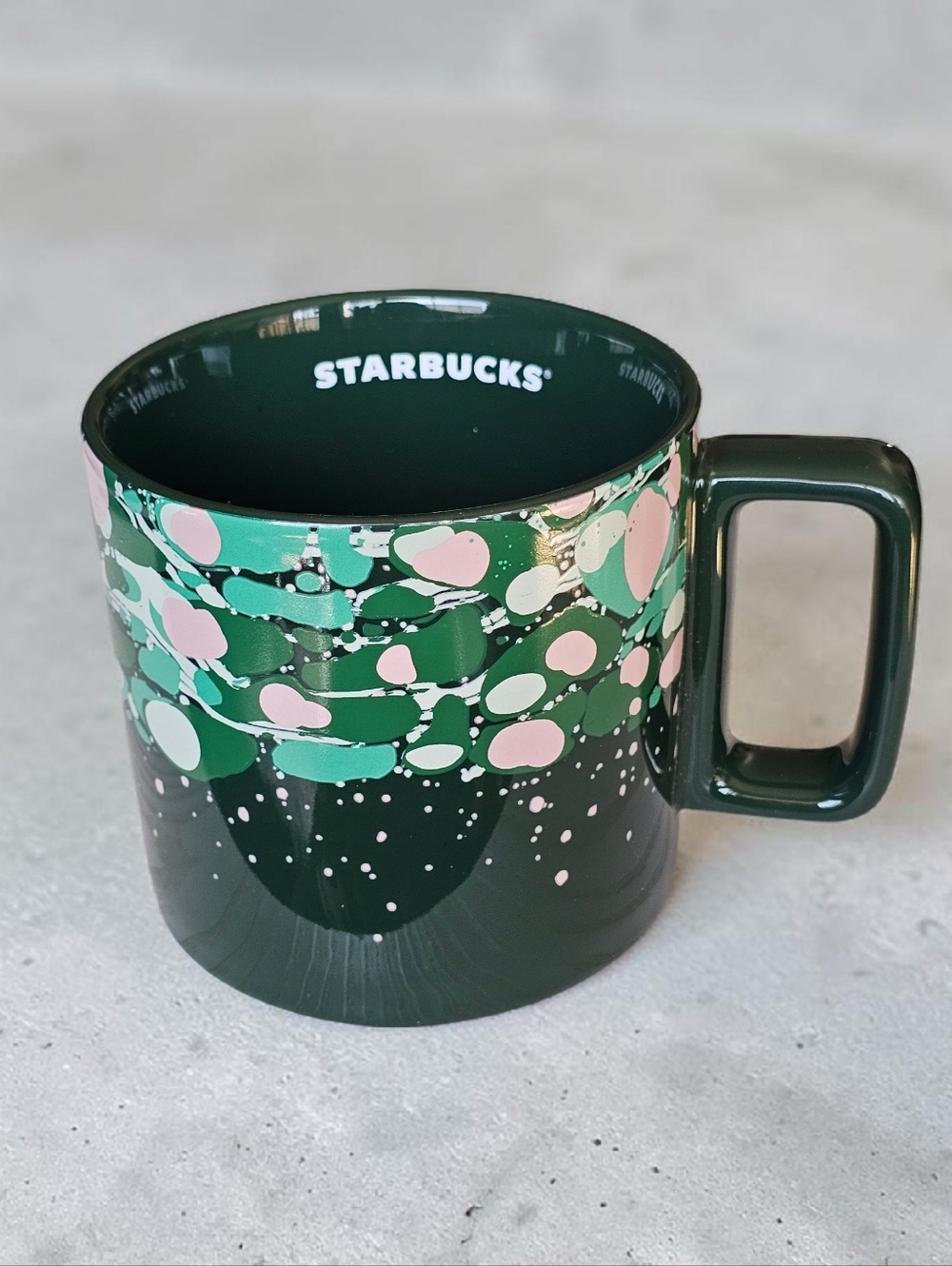 Starbucks 2022 Holiday Green Spotted Marble Forest Venetian Mug